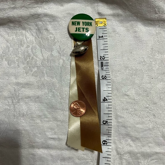 70’s vintage New York jets football button with ribbons and charm vtg vguc sport - Picture 1 of 5